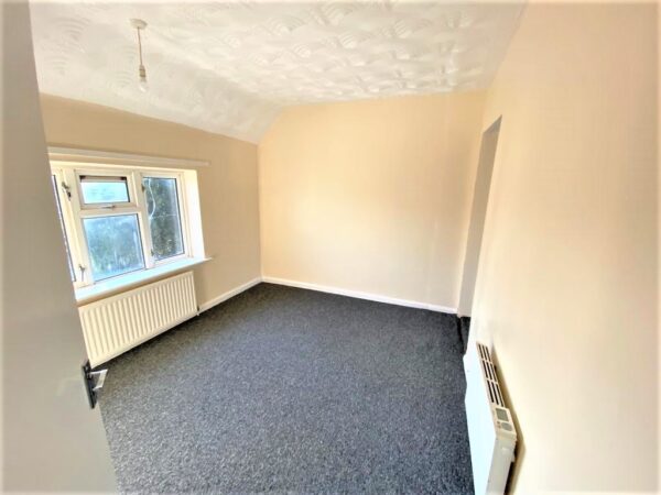 2 Bedroom Flat To Let - High Wycombe