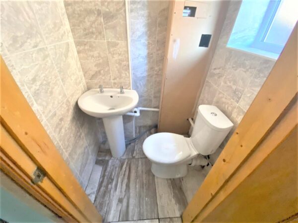 3 Bedroom House To Let - High Wycombe