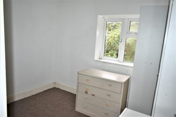 3 Bedroom House For Sale - High Wycombe