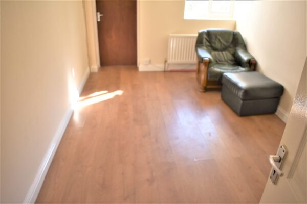 4 Bedroom House To Let - High Wycombe