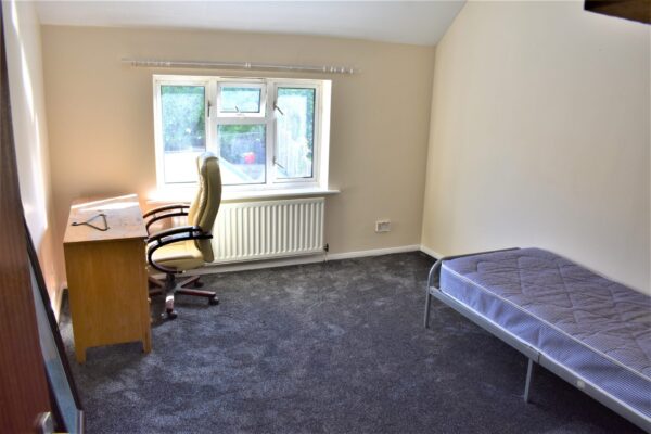 4 Bedroom House To Let - High Wycombe