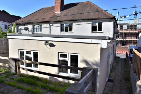 4 Bedroom House To Let - High Wycombe