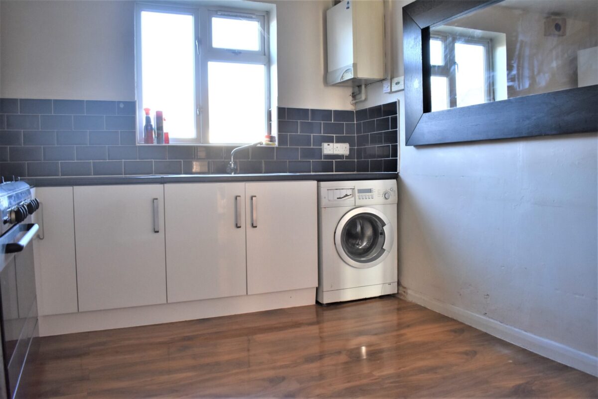 3 Bedroom Flat To Let - High Wycombe