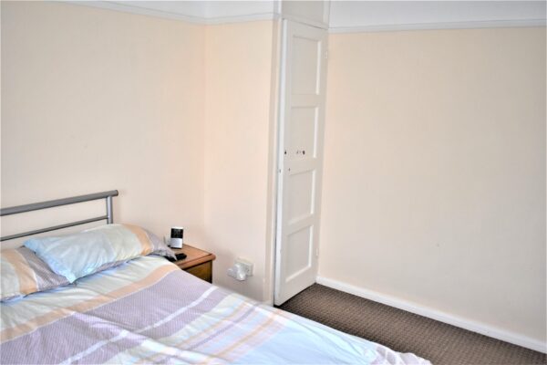 2 Bedroom Flat To Let - High Wycombe