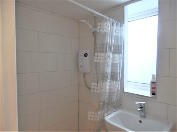 Studio Flat To Let - High Wycombe