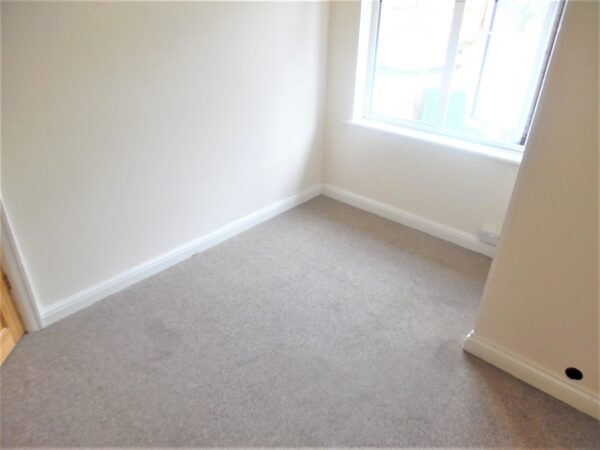 2 Bedroom House To Let - High Wycombe