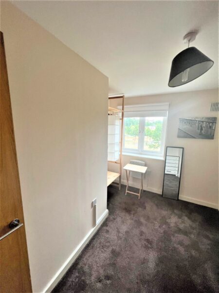 2 Bedroom Flat To Let - High Wycombe