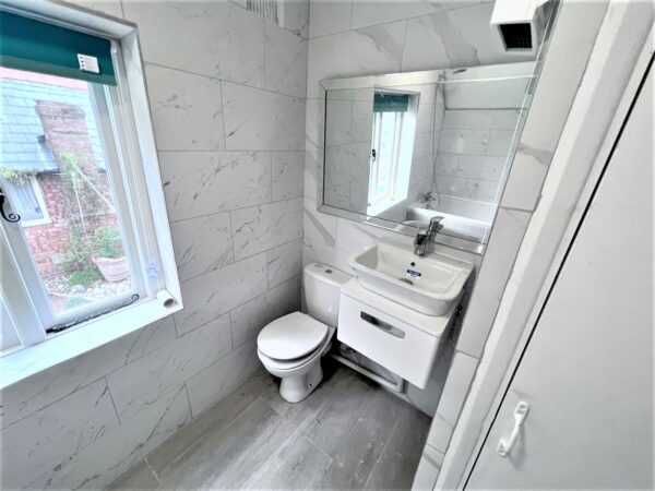 1 Bedroom Cottage To Let - High Wycombe