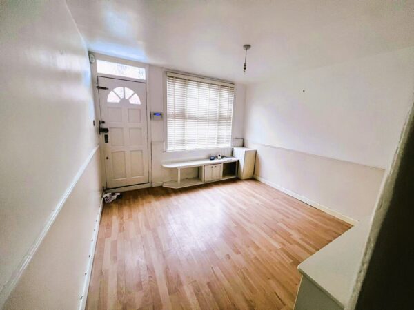 2 Bedroom house, High Wycombe