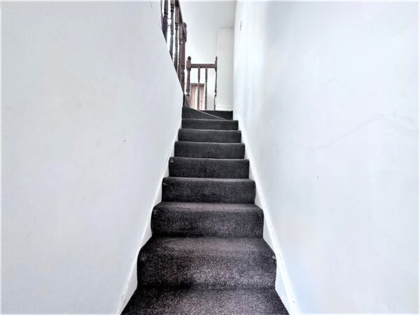 2/3 Bedroom Flat High Wycombe