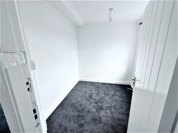 4 Bedroom Flat High Wycombe