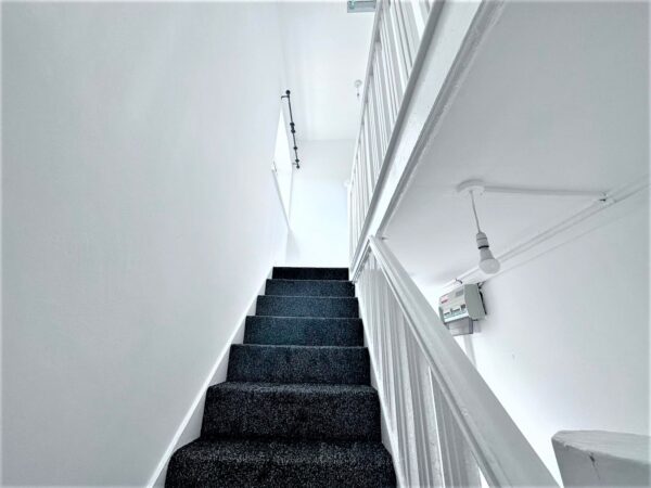 4 Bedroom Flat High Wycombe