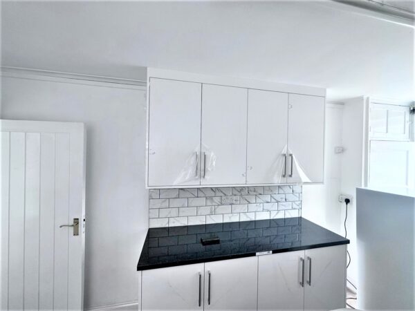 4 Bedroom Flat High Wycombe