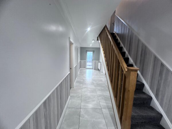 4 Bedroom House - Stoke On Trent