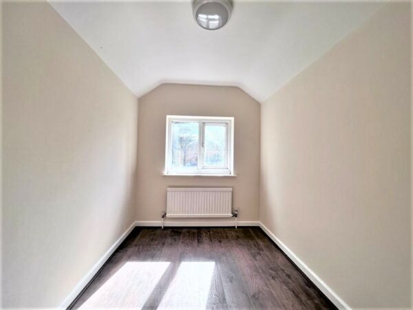 2 Bedroom  Cottage - High Wycombe