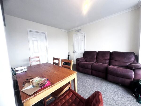 4 Bedroom House - High Wycombe