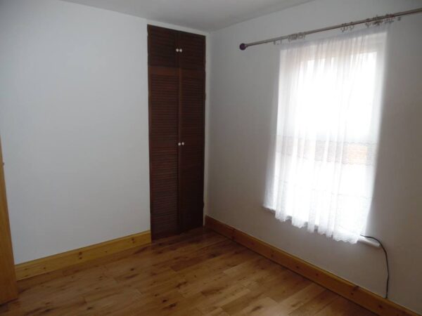 2 Bedroom Flat To Let - HP13