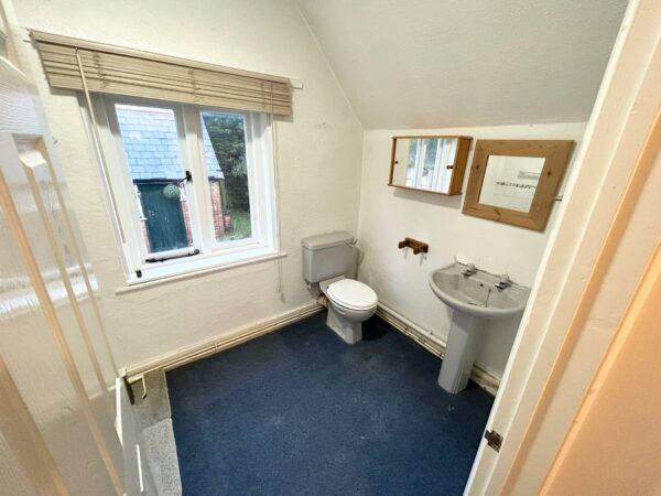 1 Bedroom Cottage To Let - HP13