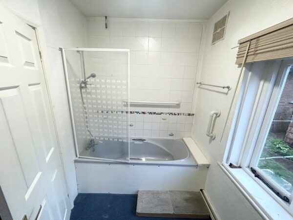 1 Bedroom Cottage To Let - HP13