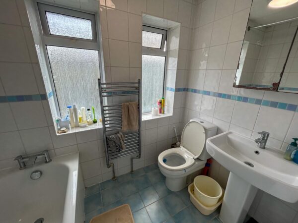 4 Bedroom House To Let - High Wycombe