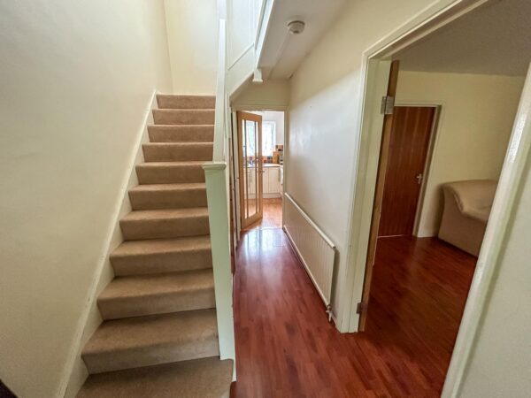 4 Bedroom House To Let - High Wycombe