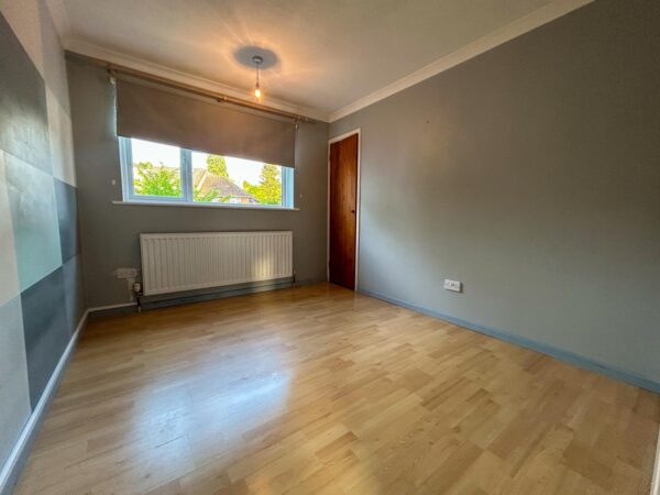 2 Bedroom Maisonette To Let - HP13