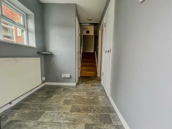 4 Bedroom House To Let - HP13