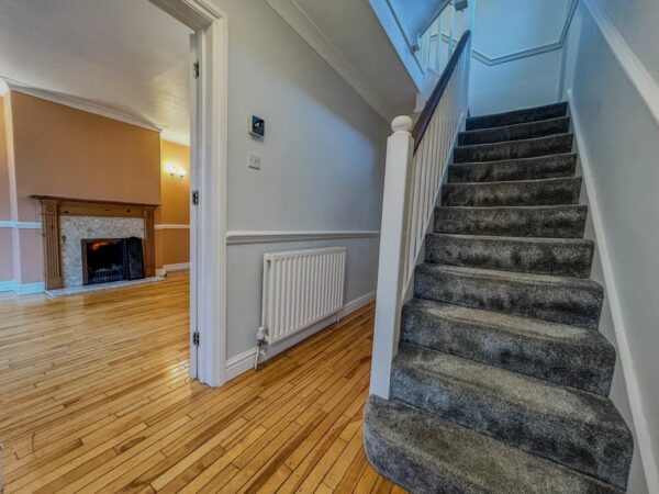 4 Bedroom House To Let - HP12