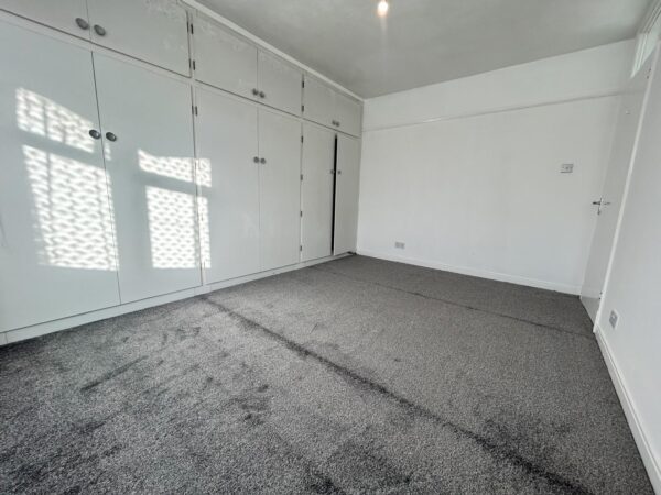 4 Bedroom House To Let - HP12