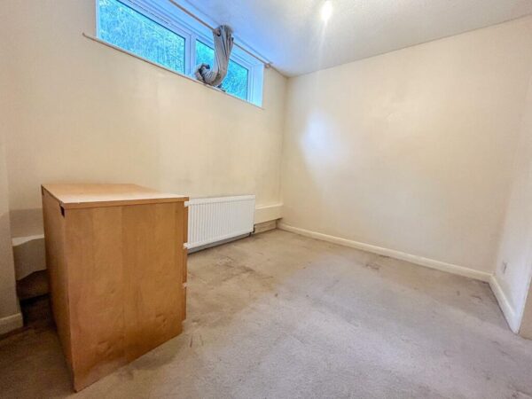 2 Bedroom Flat To Let (All Bills Included)