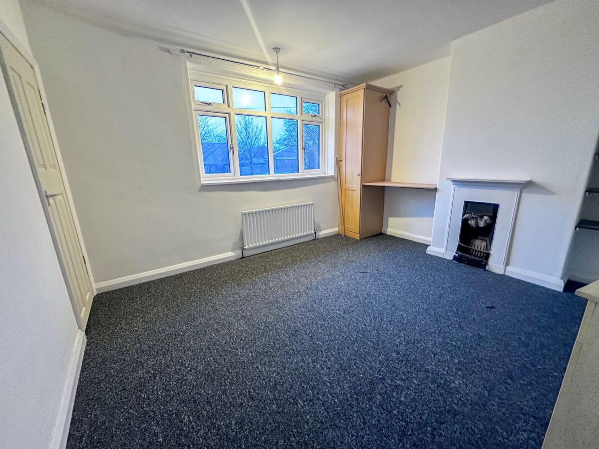 2 Bedroom House To Let - ST6