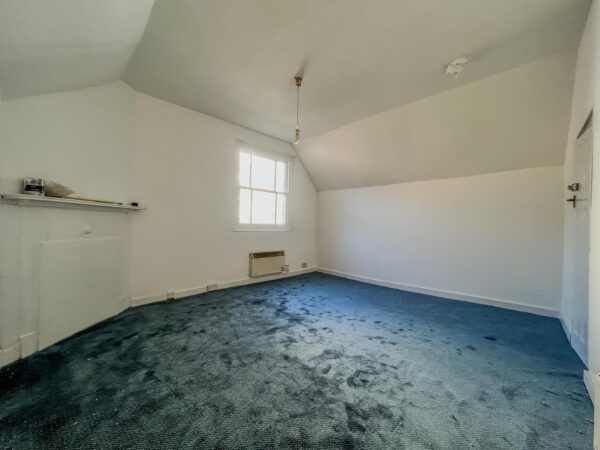 1 Bedroom Flat To Let - Town Centre HP13